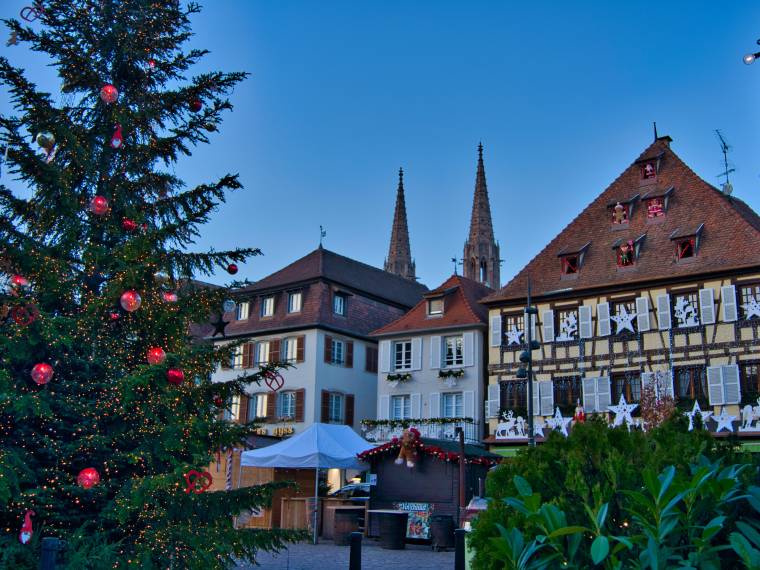 Marché de Noël Obernai © AdobeStock_1856470398