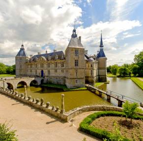 Bourgogne, châteaux & abbaye