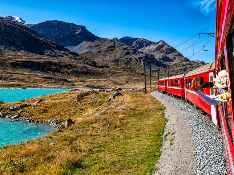 Bernina Express © AdobeStock_653777841