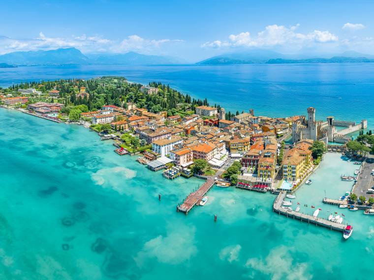 Sirmione © AdobeStock_609563622