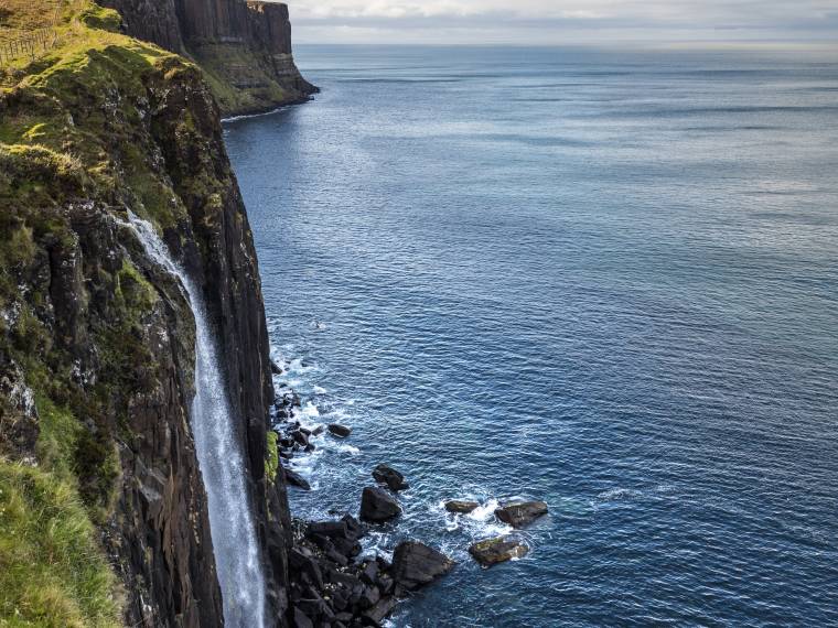 île de Skye, cascade de Kilt Rock ©VisitBritain - Andrew Pickett