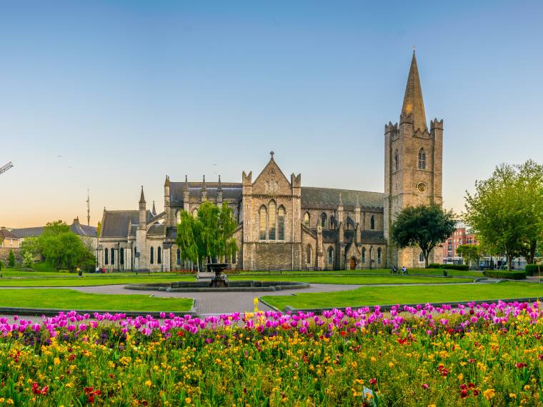 Dublin, cathédrale St Patrick © AdobeStock_209765257