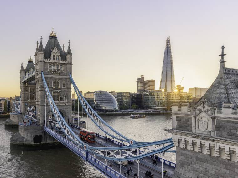 Tower bridge © Visit Britain - Antoine Buchet