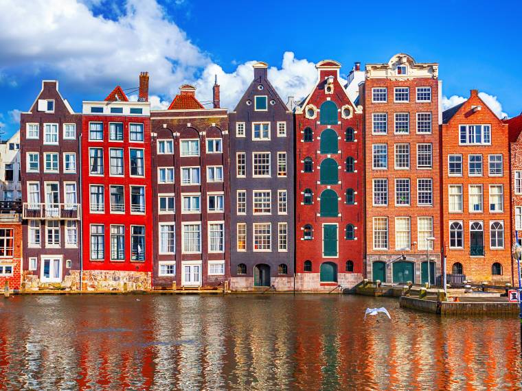 Amsterdam houses © AdobeStock_201794112