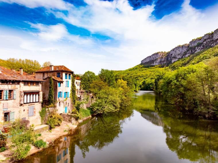 St-Antonin-Noble-Val © AdobeStock_209264095