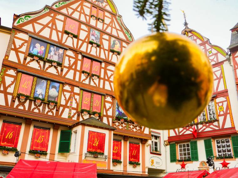 Weihnachtsmarkt Marktplatz © WFB Bernkastel-Kues