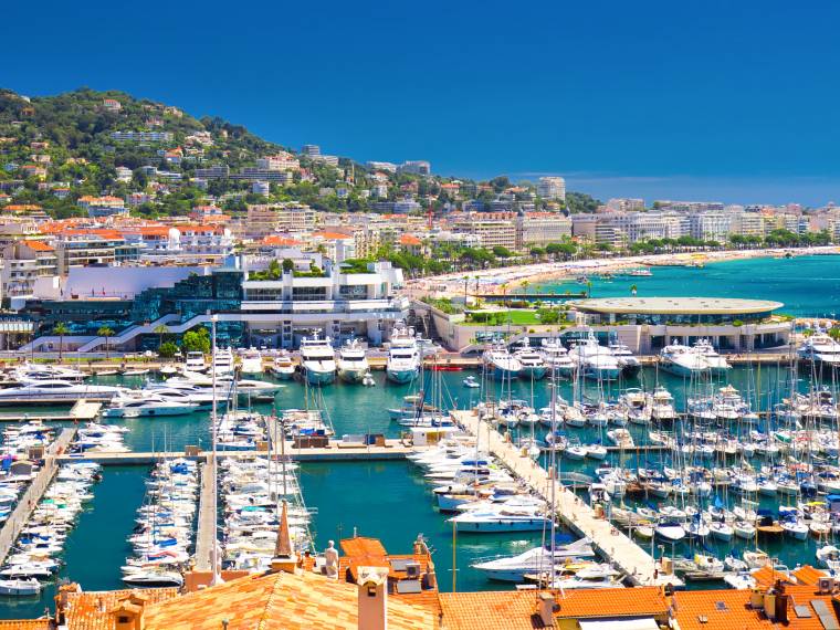 Cannes © AdobeStock