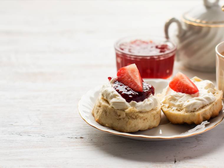 Cream tea © AdobeStock_144297535