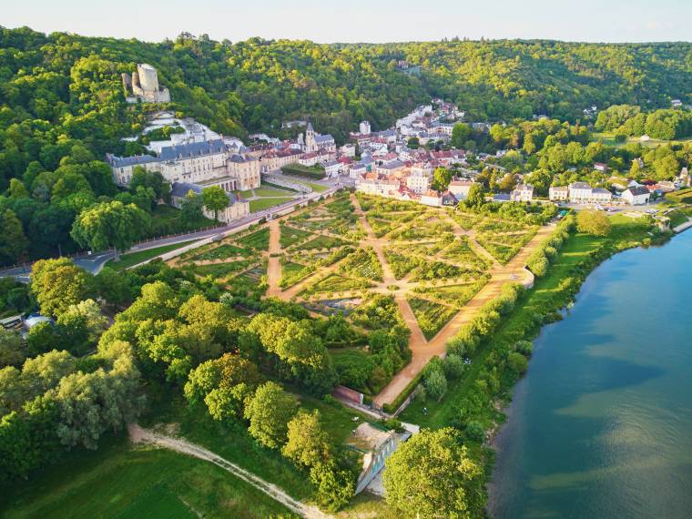 La Roche-Guyon © AdobeStock