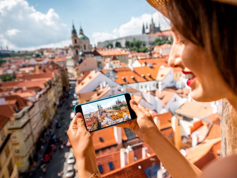 Prague, vieille ville (église st-Nicolas) © AdobeStock