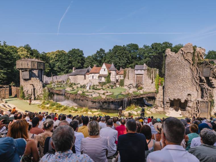 L-Epée du Roi Arthur © Puy du Fou - Apolline Cornuet - Fin droits 20 juin 2030