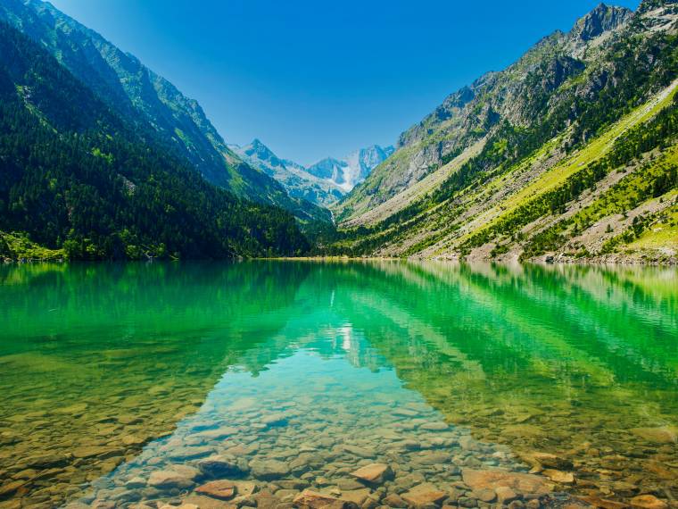 Lac de Gaube © AdobeStock_457668715