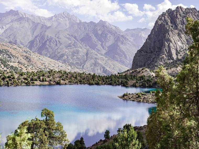 Lac au coeur du Tadjikistan ©Envato