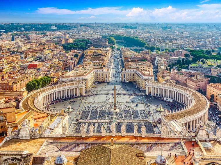 Vatican  AdobeStock