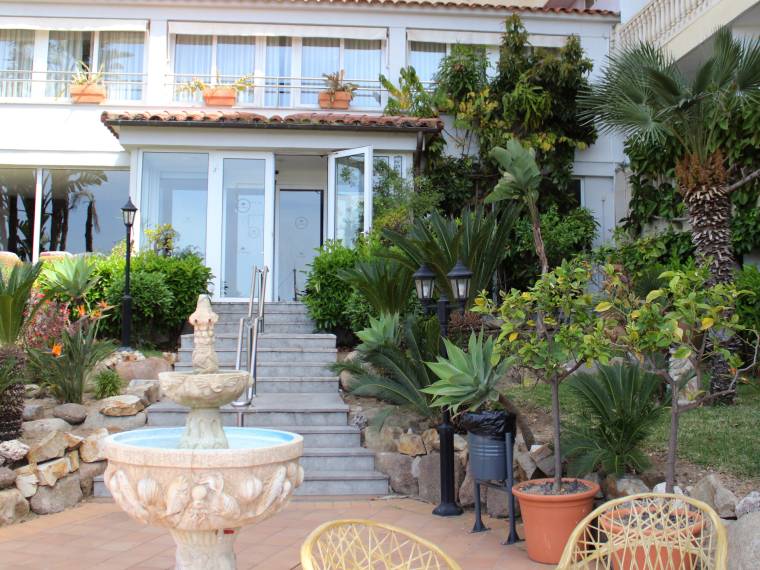 hotel_alba_seleqtta-costa_brava-01
