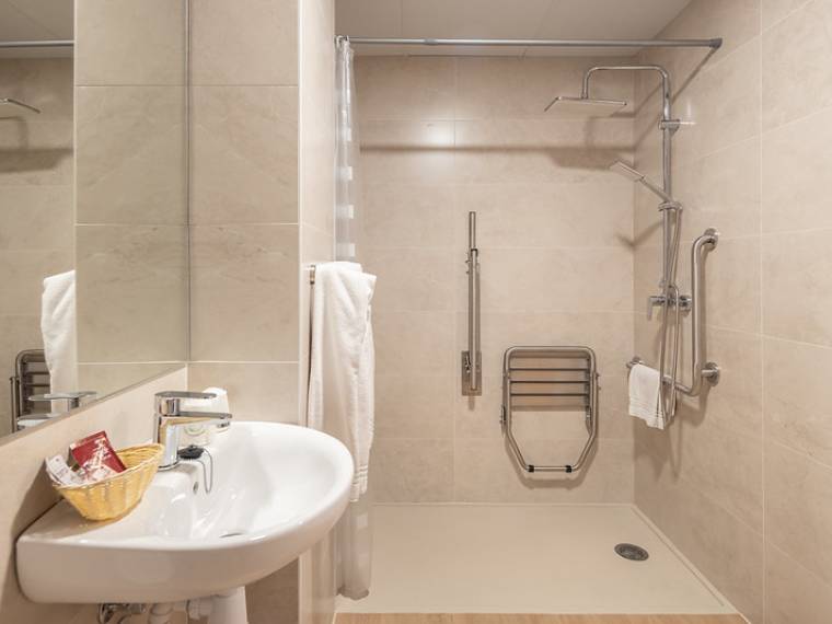 Hôtel Htop Royal Star - Costa Brava, Lloret de mar - 7 - Salle de bain (douche)
