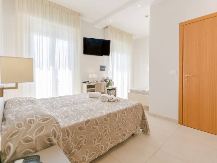 Ch. Confort (type K23C) (2)