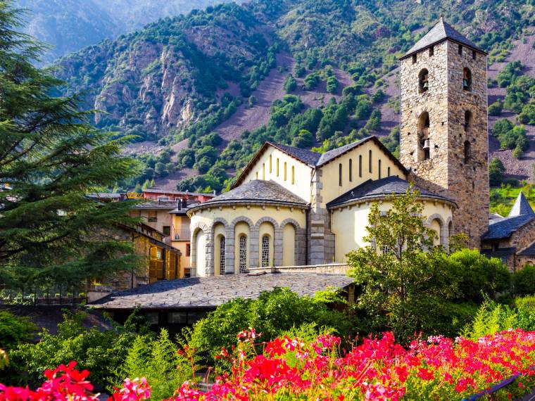 Andorre-la-Vieille © AdobeStock_223994722