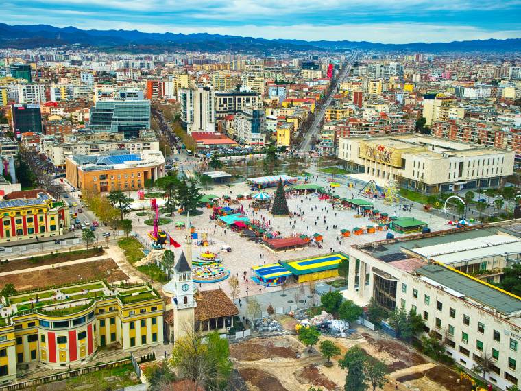 Tirana, Albanie © AdobeStock