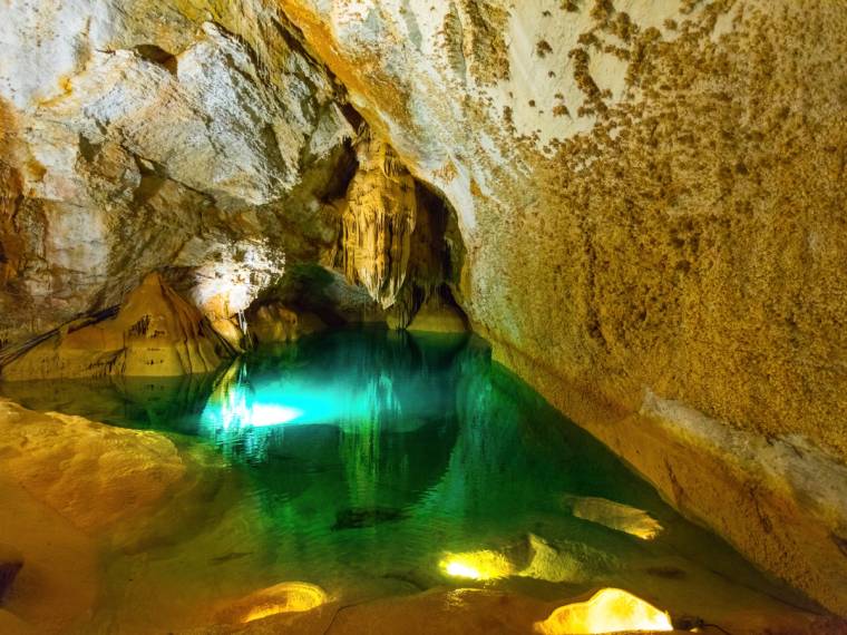 Grotte de Trabuc Lac de Minuit et gours@TRABUC - Cévennes Tourisme