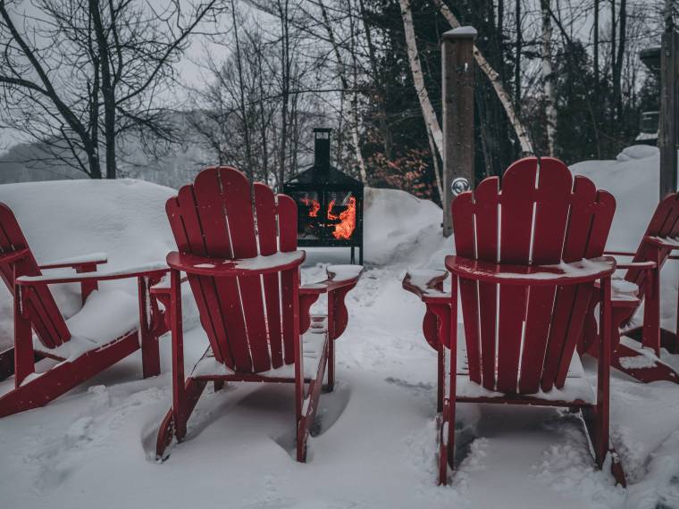 Détente en extérieur © Auberge du Lac Morency