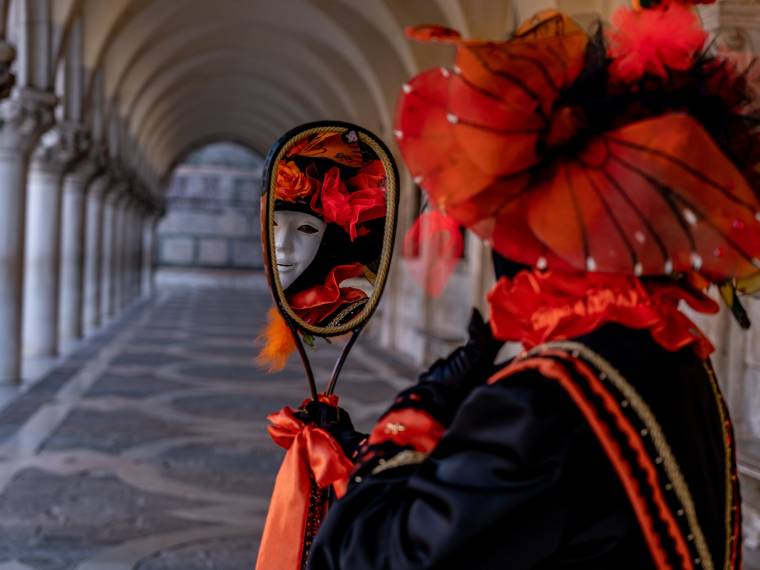 Carnaval de Venise © Envato_3.jpg