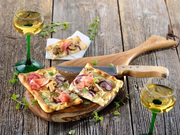 Tarte flambée © AdobeStock