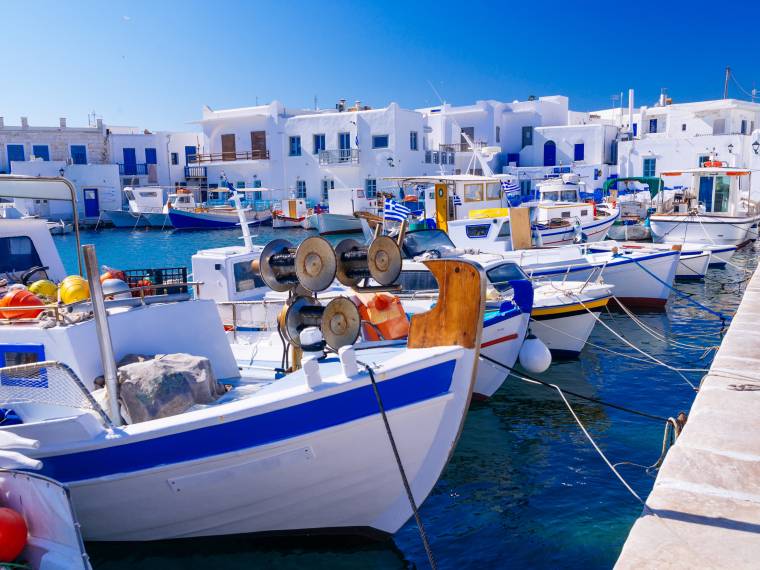 Paros, Naoussa © AdobeStock