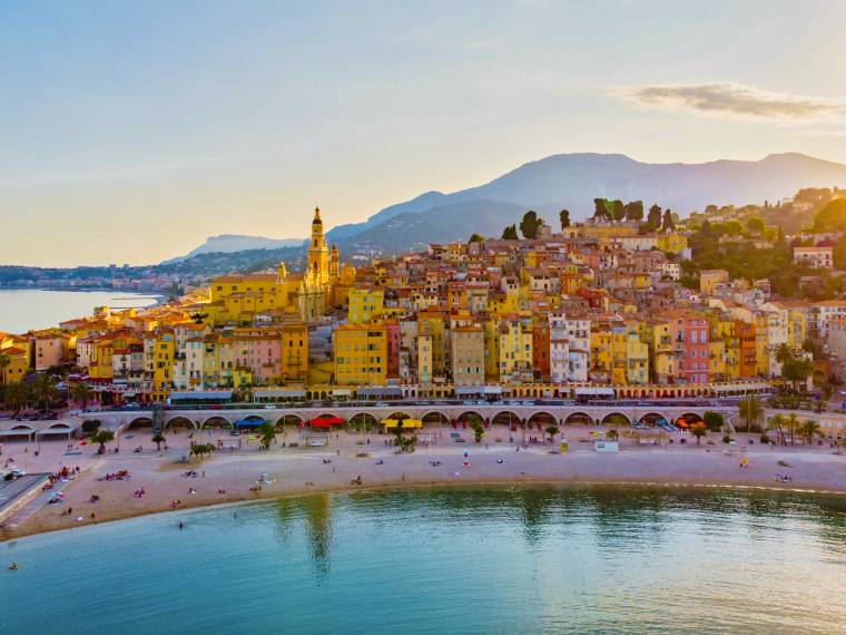 Menton vue aérienne © Envato