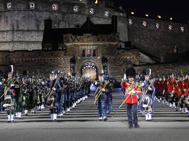 The Royal Edinburgh Military Tattoo © Visit Scotland (6)